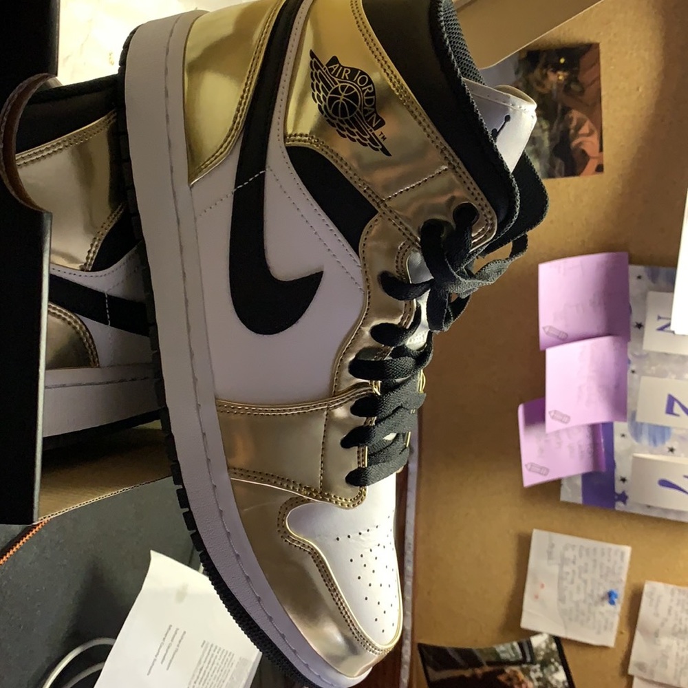 I bought them and don’t wear them - Picture 3 of 4
